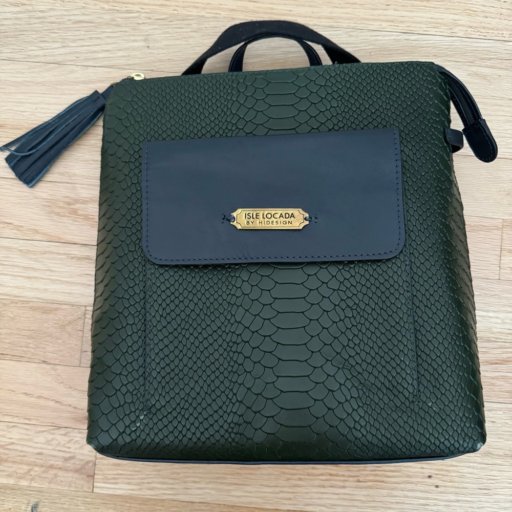 NWT Isle Locada Leather Backpack / Purse / Bag. Dark green